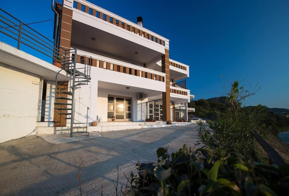 Ben'S Homes Nopigia Экстерьер фото